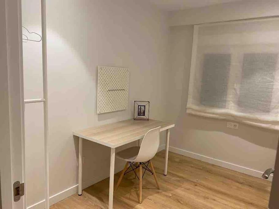 Apartamento A Estrenar En Centro Gijon. Fibra-Tv ภายนอก รูปภาพ